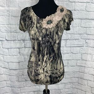 Daytrip multicolor blouse with 3D flowers w/jewels sz small women